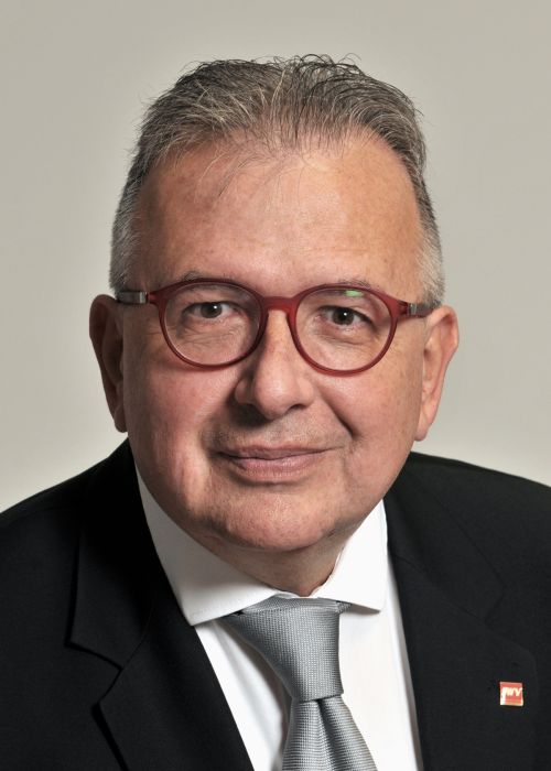 Dipl.-Ing.-P&auml;d. Andreas Bake